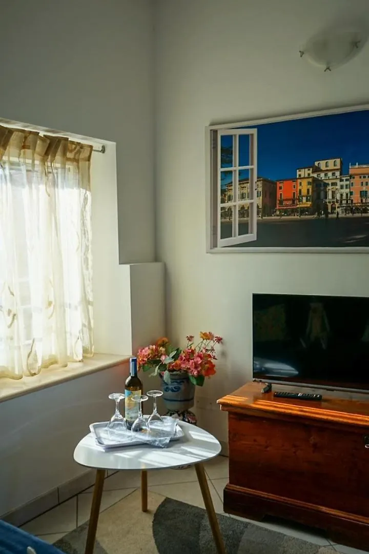 Casa Silvia I Mit Garden Lejlighed Albisano Italien